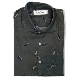 CAMISA VERDE CON HOJAS